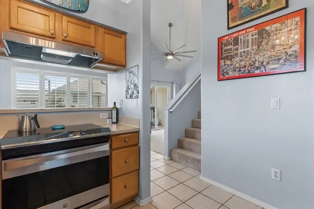 Listing Image for 13 Halili Ln 13a 16 of 30