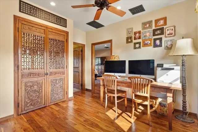 Listing Image for 595 Kupulau Dr 15 of 50