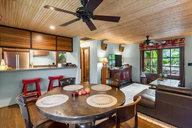 Listing Image for 595 Kupulau Dr 40 of 50