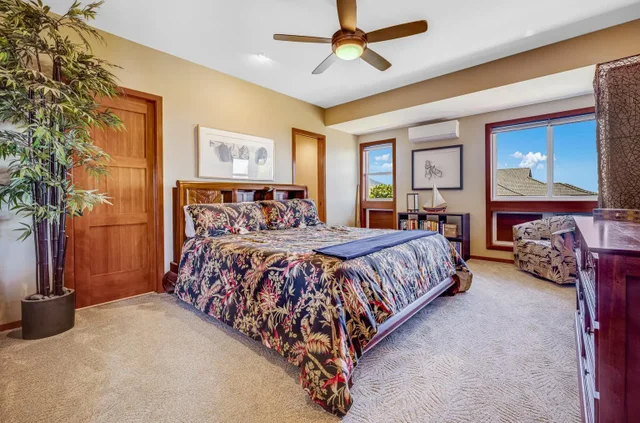 Listing Image for 644 Anapuni Loop 20 of 29