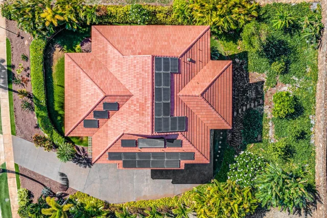 Listing Image for 644 Anapuni Loop 28 of 29