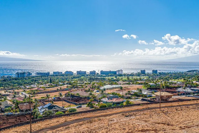 Listing Image for 644 Anapuni Loop 29 of 29