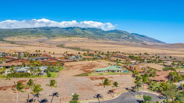 Listing Image for 644 Anapuni Loop 3 of 29