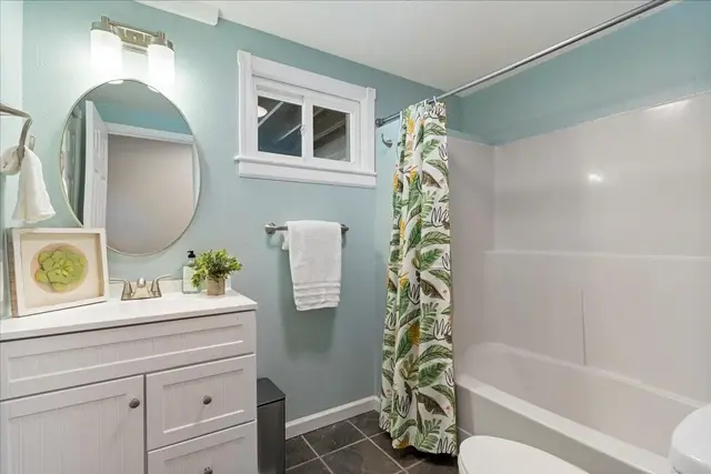 Listing Image for 16 Kapii Pl 32 of 50