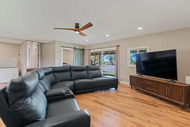 Listing Image for 16 Kapii Pl 37 of 50