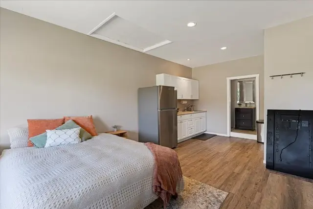 Listing Image for 16 Kapii Pl 48 of 50