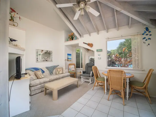 Listing Image for 151 Walua Pl 36 of 43