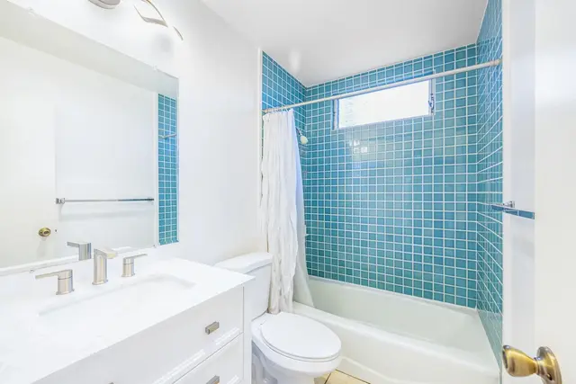 Listing Image for 78 Lower Kimo Dr 12 of 42