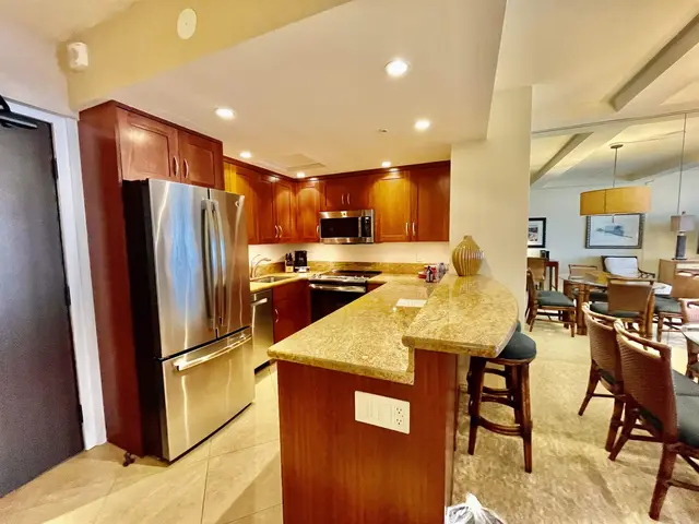 Listing Image for 2481 Kaanapali Pkwy 919l 10 of 36