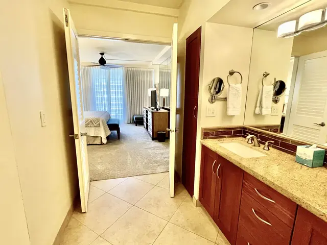 Listing Image for 2481 Kaanapali Pkwy 919l 14 of 36