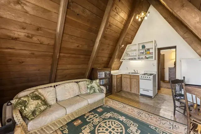 Listing Image for 340 Makawao Ave 15 of 37