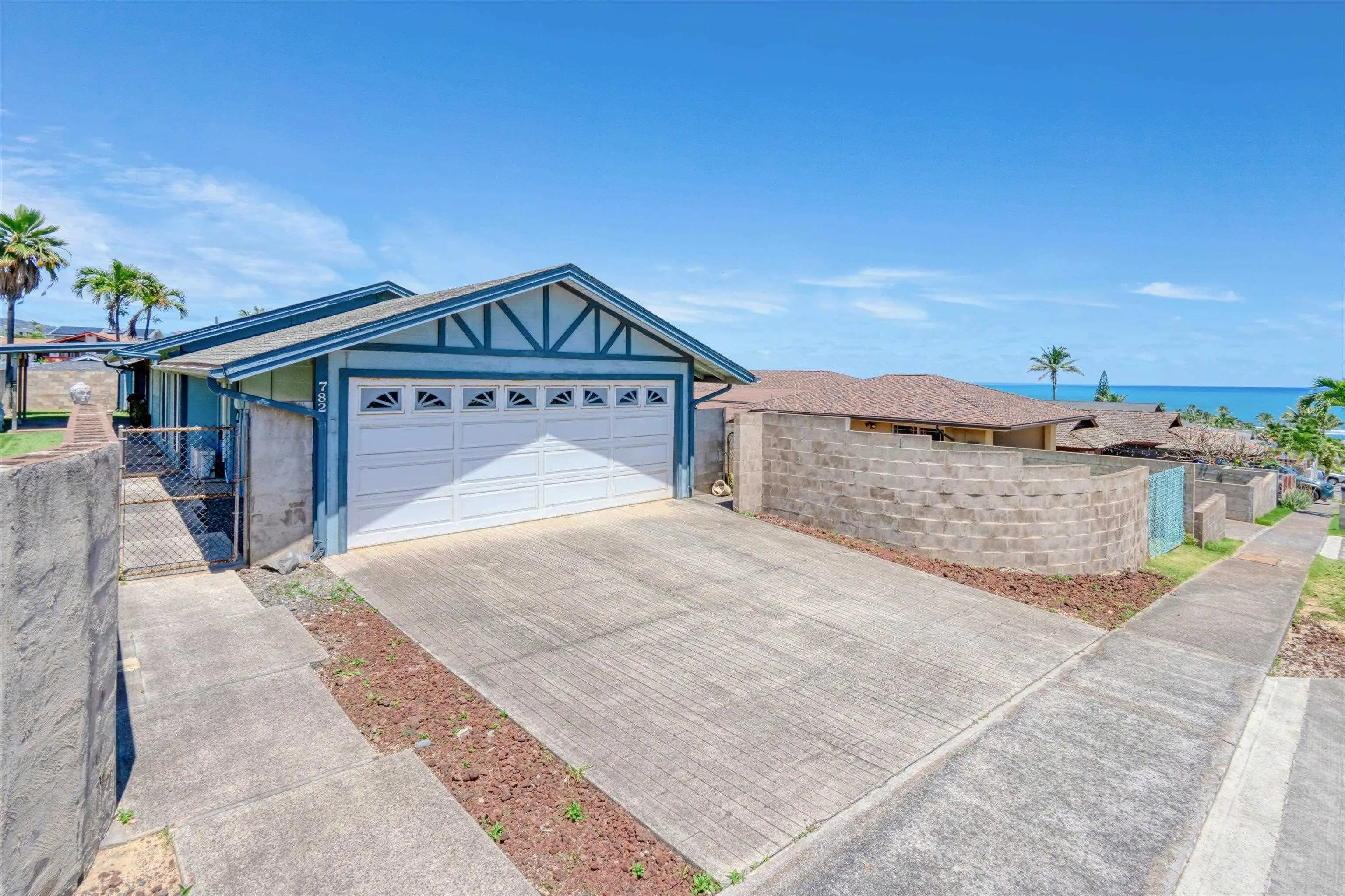 Photo of Listing #409354