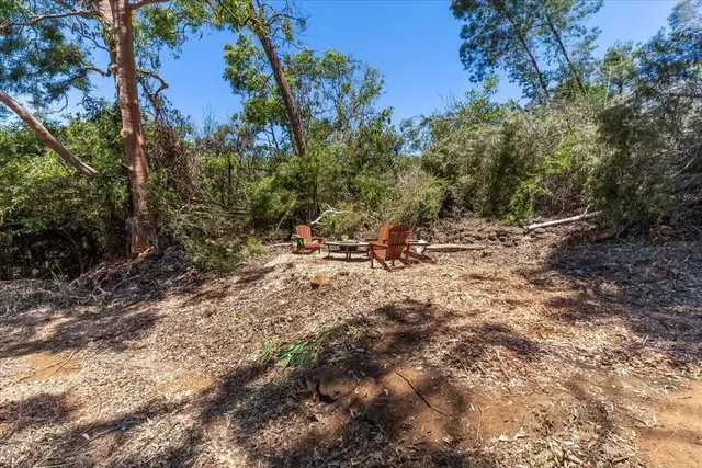Listing Image for 0 Haleakala Hwy 31 of 37