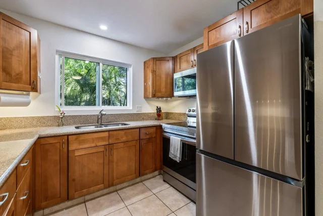 Listing Image for 15 Kulanihakoi St 5a 7 of 40