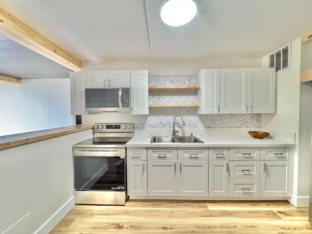 Listing Image for 111 Kahului Beach Rd D321 2 of 22