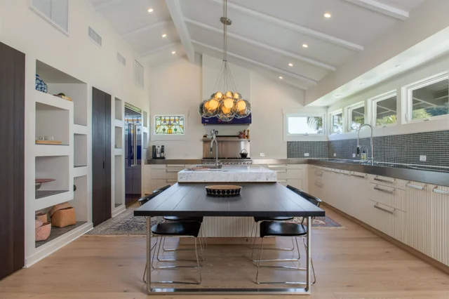 Listing Image for 43 Nonohe Pl 13 of 50