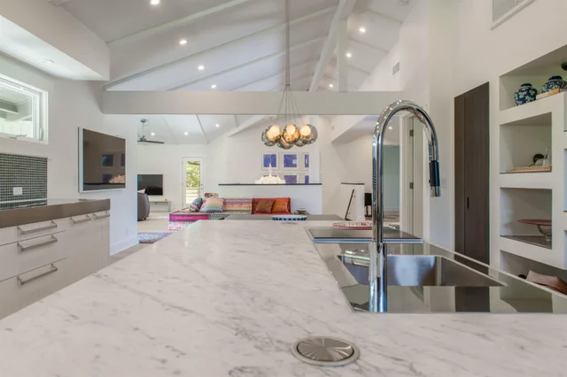 Listing Image for 43 Nonohe Pl 14 of 50