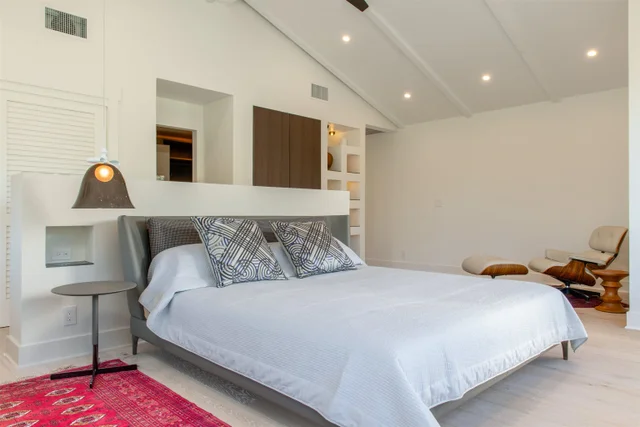 Listing Image for 43 Nonohe Pl 18 of 50