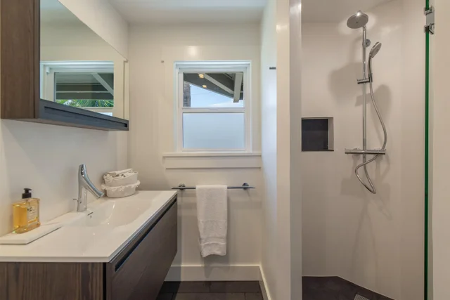 Listing Image for 43 Nonohe Pl 25 of 50