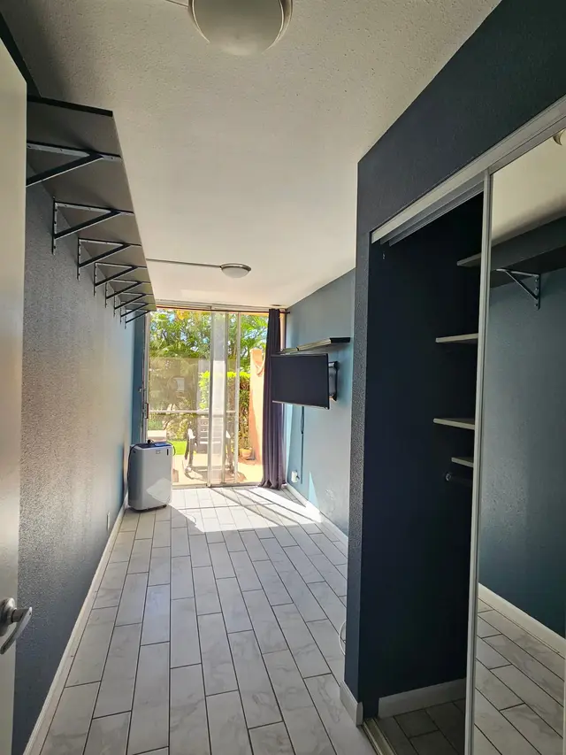 Listing Image for 3660 Lower Honoapiilani Rd 103 4 of 19
