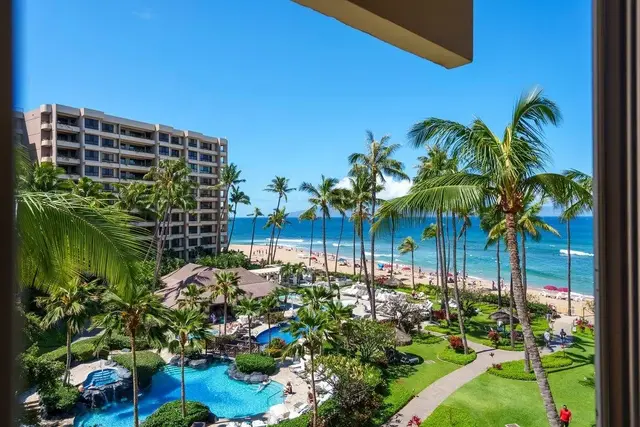 Listing Image for 50 Nohea Kai Dr 1-502 17 of 36