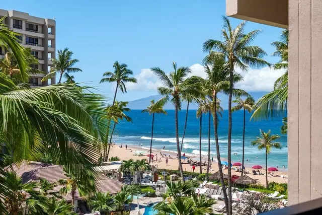 Listing Image for 50 Nohea Kai Dr 1-502 21 of 36
