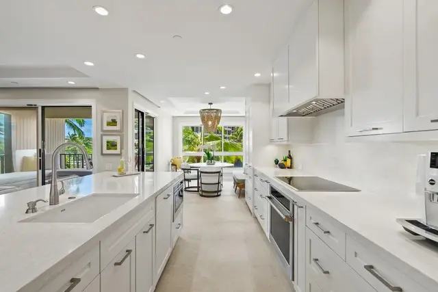 Listing Image for 50 Nohea Kai Dr 1-502 3 of 36