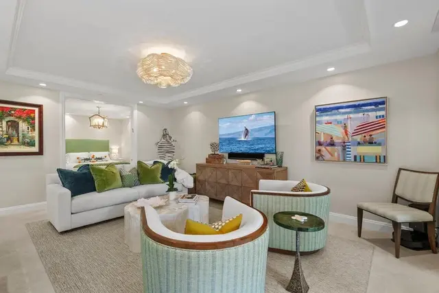 Listing Image for 50 Nohea Kai Dr 1-502 9 of 36
