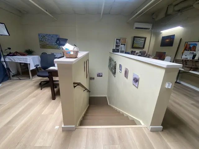 Listing Image for 300 Ohukai Rd 4 of 7