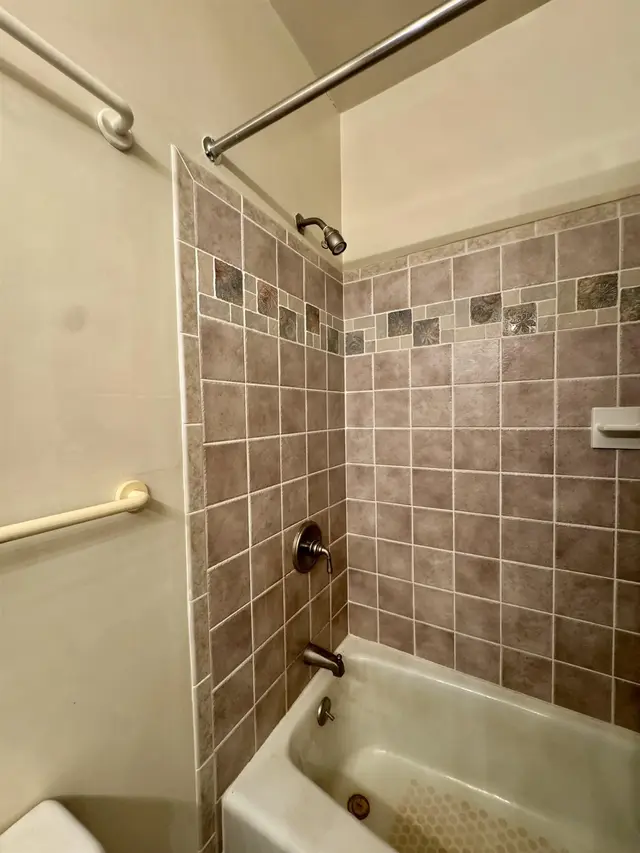 Listing Image for 255 Kepuhi Pl 4a03/1243 13 of 39