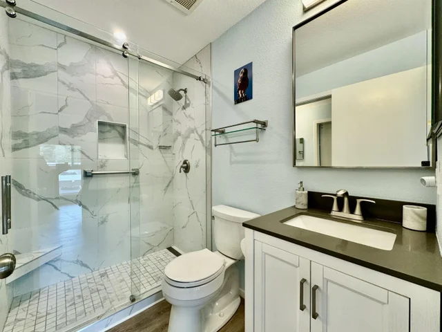 Listing Image for 160 Keonekai Rd 16-202 29 of 31