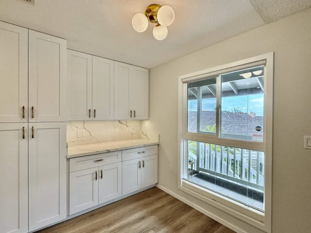 Listing Image for 160 Keonekai Rd 16-202 4 of 31