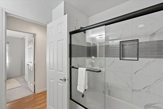 Listing Image for 203 Anamuli St 23 of 26