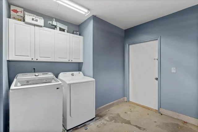 Listing Image for 203 Anamuli St 24 of 26