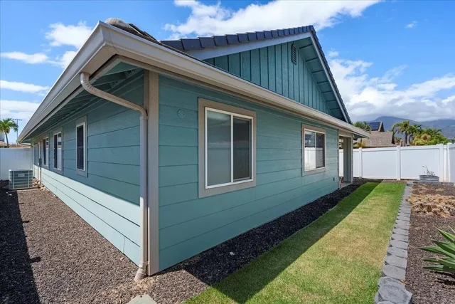 Listing Image for 203 Anamuli St 6 of 26