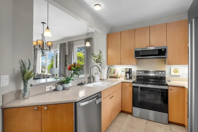 Listing Image for 5 Kamauhalii Way 3d 10 of 42