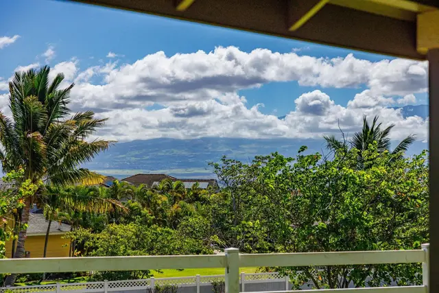 Listing Image for 5 Kamauhalii Way 3d 33 of 42