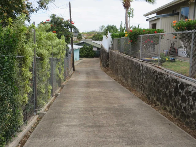 Listing Image for 129 Kumano Dr 1 of 16