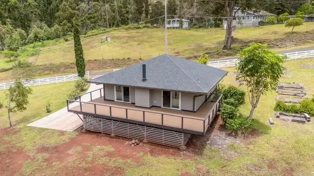 Listing Image for 1042 Ehu Rd A 3 of 33