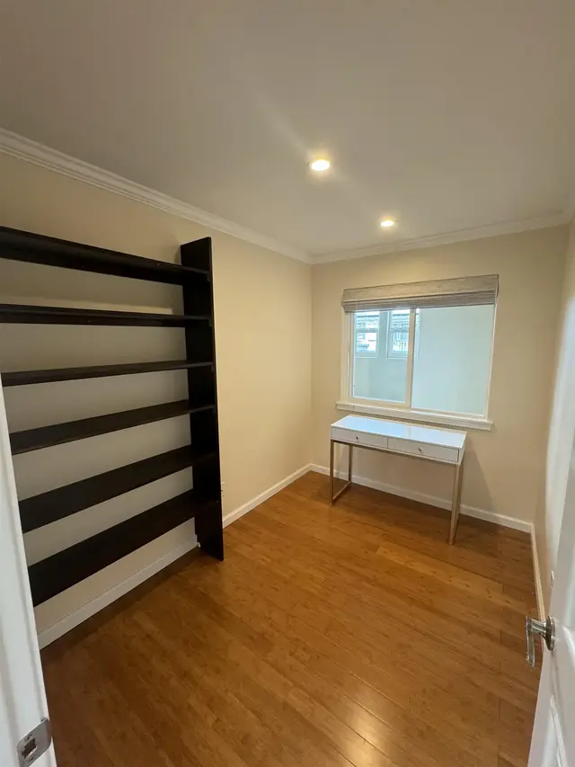 Listing Image for 912 N Niheu Pl 30 of 50