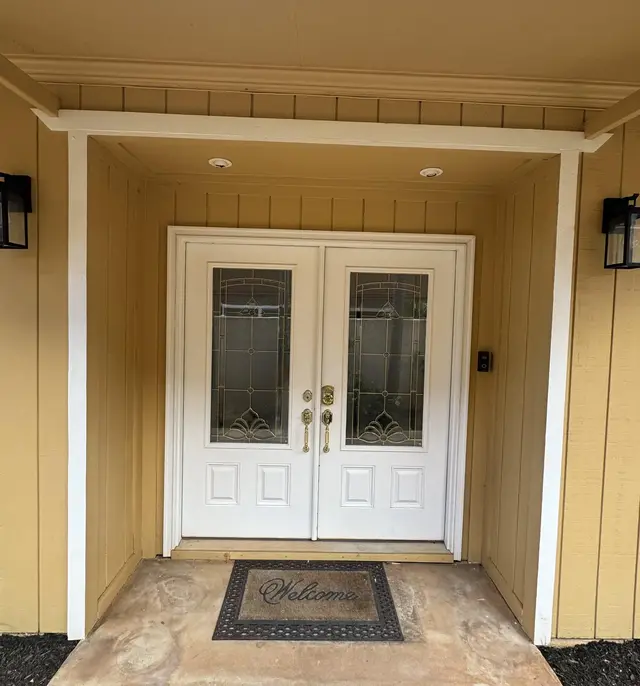Listing Image for 912 N Niheu Pl 4 of 50