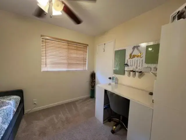 Listing Image for 912 N Niheu Pl 44 of 50