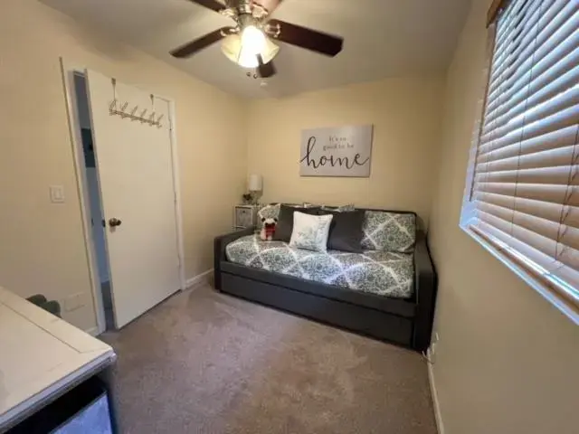 Listing Image for 912 N Niheu Pl 45 of 50