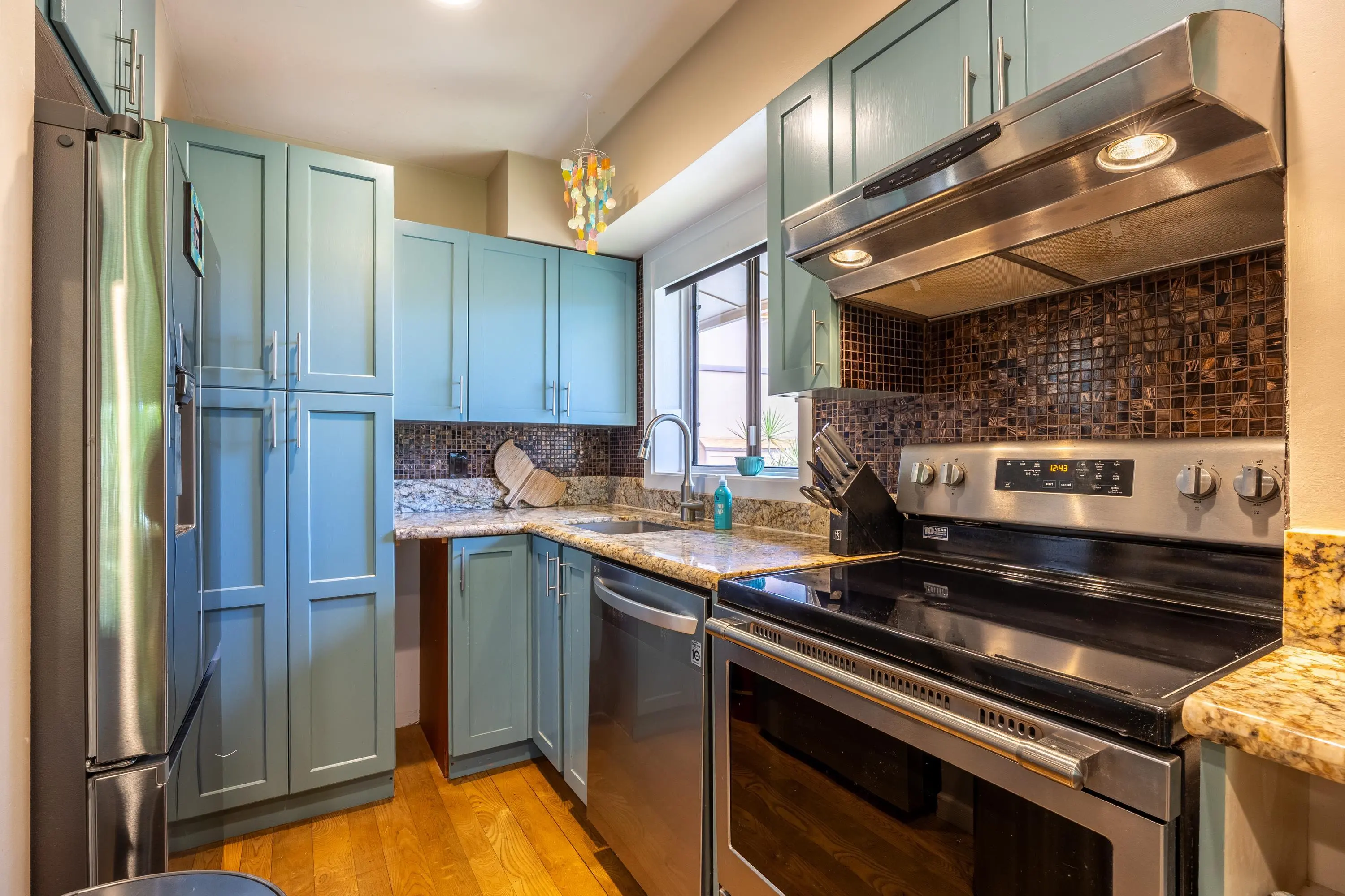 Photo of Listing #408864