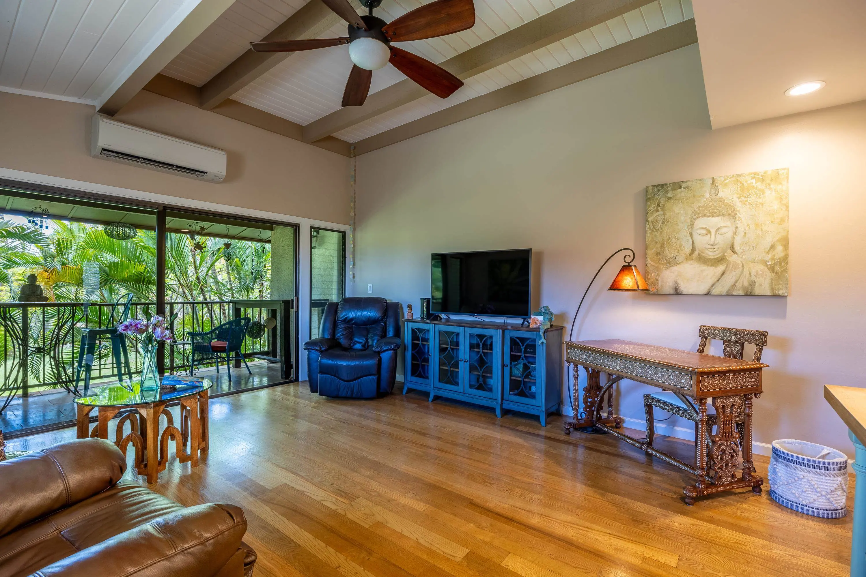 Photo of Listing #408864