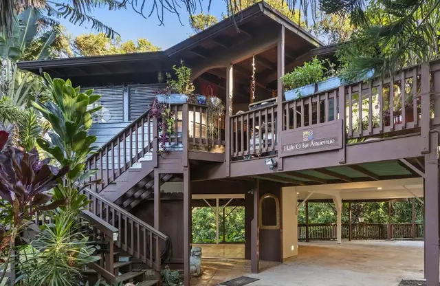 Listing Image for 105 E Kuiaha Rd 13 of 49