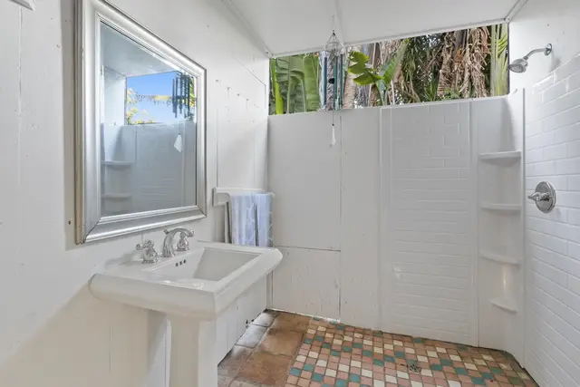 Listing Image for 105 E Kuiaha Rd 23 of 49