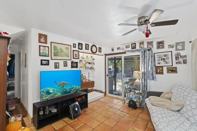 Listing Image for 105 E Kuiaha Rd 37 of 49