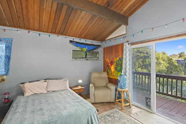 Listing Image for 105 E Kuiaha Rd 47 of 49