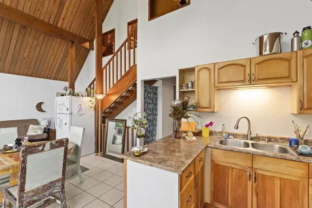 Listing Image for 105 E Kuiaha Rd 7 of 49